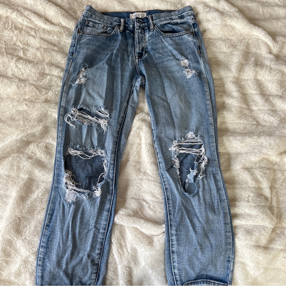 Pacsun ripped boyfriend jeans